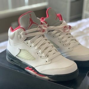 Retro Jordan 5s Fire Reds